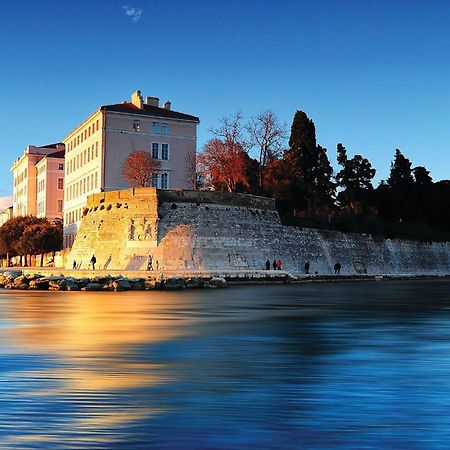 Lovely Apartment In Zadar With Wifi Extérieur photo