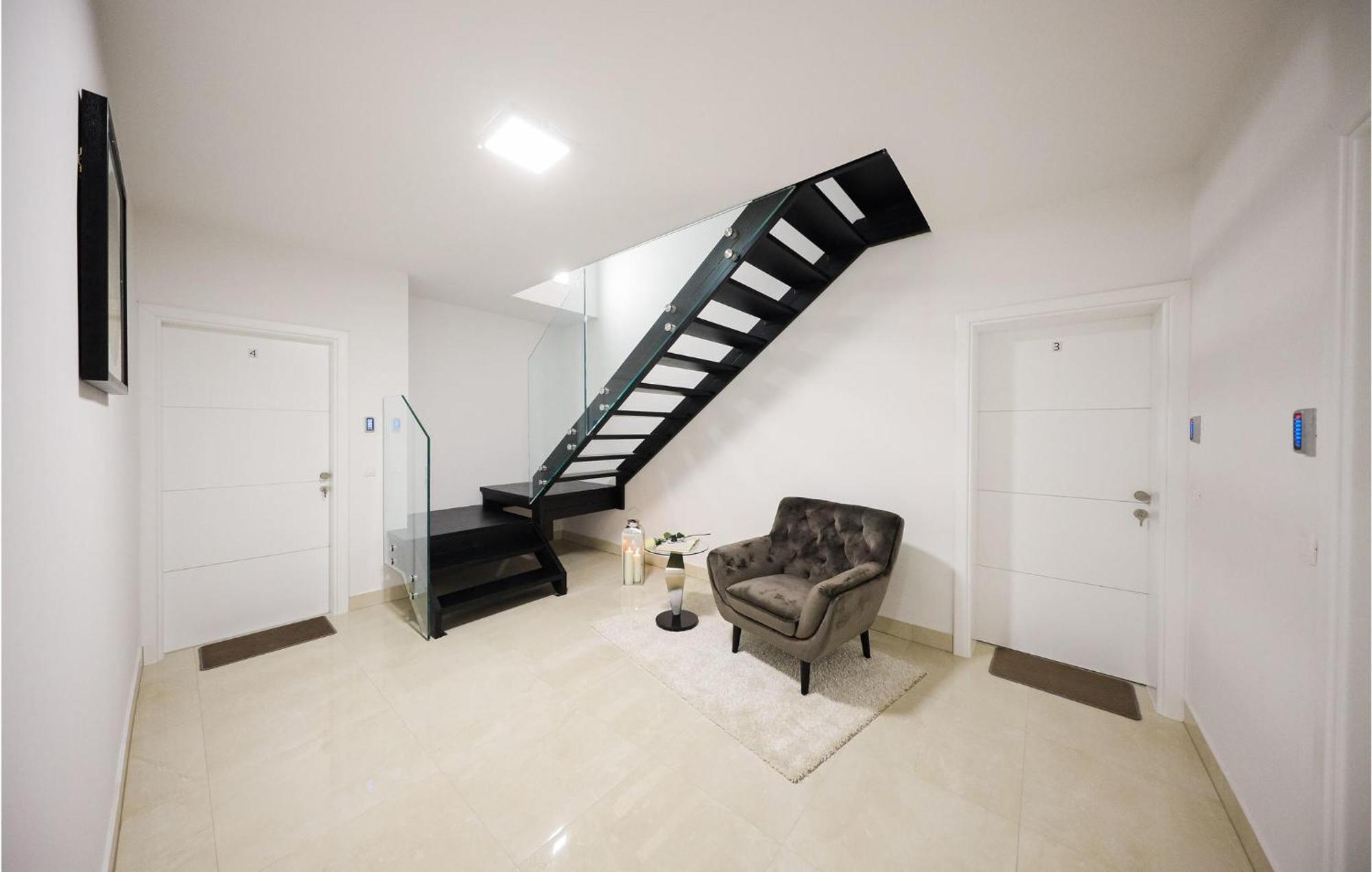 Lovely Apartment In Zadar With Wifi Extérieur photo