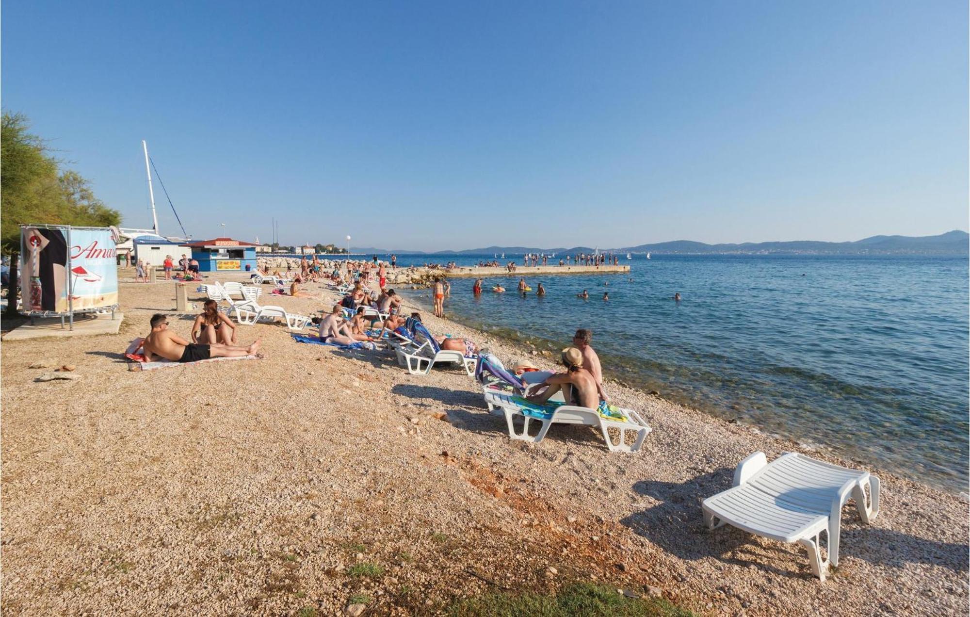 Lovely Apartment In Zadar With Wifi Extérieur photo